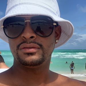 Meet your Posher, Yosmel